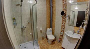 Фото номера Стандартный двухместный номер с 1 кроватью Гостевой дом Libertyclub &amp; SPA г. Саратов 4