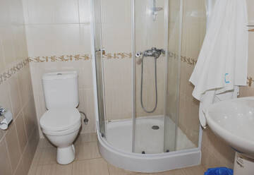 Фото номера Стандартный двухместный номер с 1 кроватью Гостиница Guest House Lotos г. Саратов 4