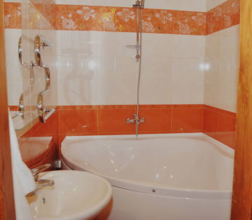 Фото номера Люкс Гостиница Guest House Lotos г. Саратов 6