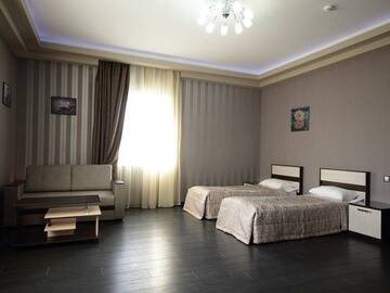 Фото номера Номер комфорт с 2 односпальными кроватями Гостиница Lotus Hotel &amp; Spa г. Саратов 11