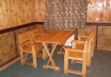 Фото номера Номер &quot;Стандарт&quot; Гостиница Holiday Park Shvambrania г. Саратов 20