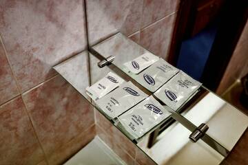 Фото номера 1-местный номер стандарт Отель ОТО отель Саратов г. Саратов 5