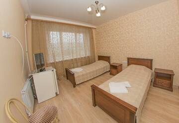 Фото номера Номер эконом с 2 односпальными кроватями Гостиница Сокол г. Саратов 2