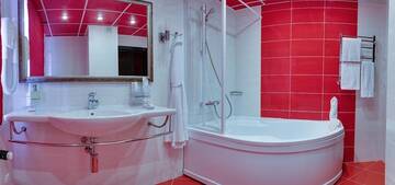 Фото номера Полулюкс Гостиница X&amp;O Hotel г. Саратов 7