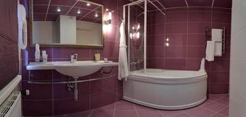 Фото номера Полулюкс Гостиница X&amp;O Hotel г. Саратов 4