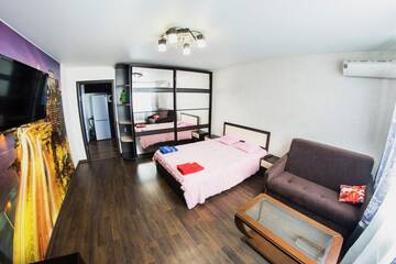Фото номера ОДНОКОМНАТНЫЕ АПАРТАМЕНТЫ &amp;quot;ТРИУМФ&amp;quot;+ ПАРКОВКА Апартаменты Saratov Lights Apartments г. Саратов 2