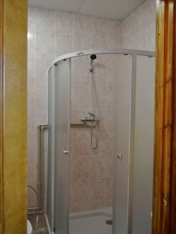 Фото номера Одноместный «Стандарт» Гостиница Динамо Саратов г. Саратов 4